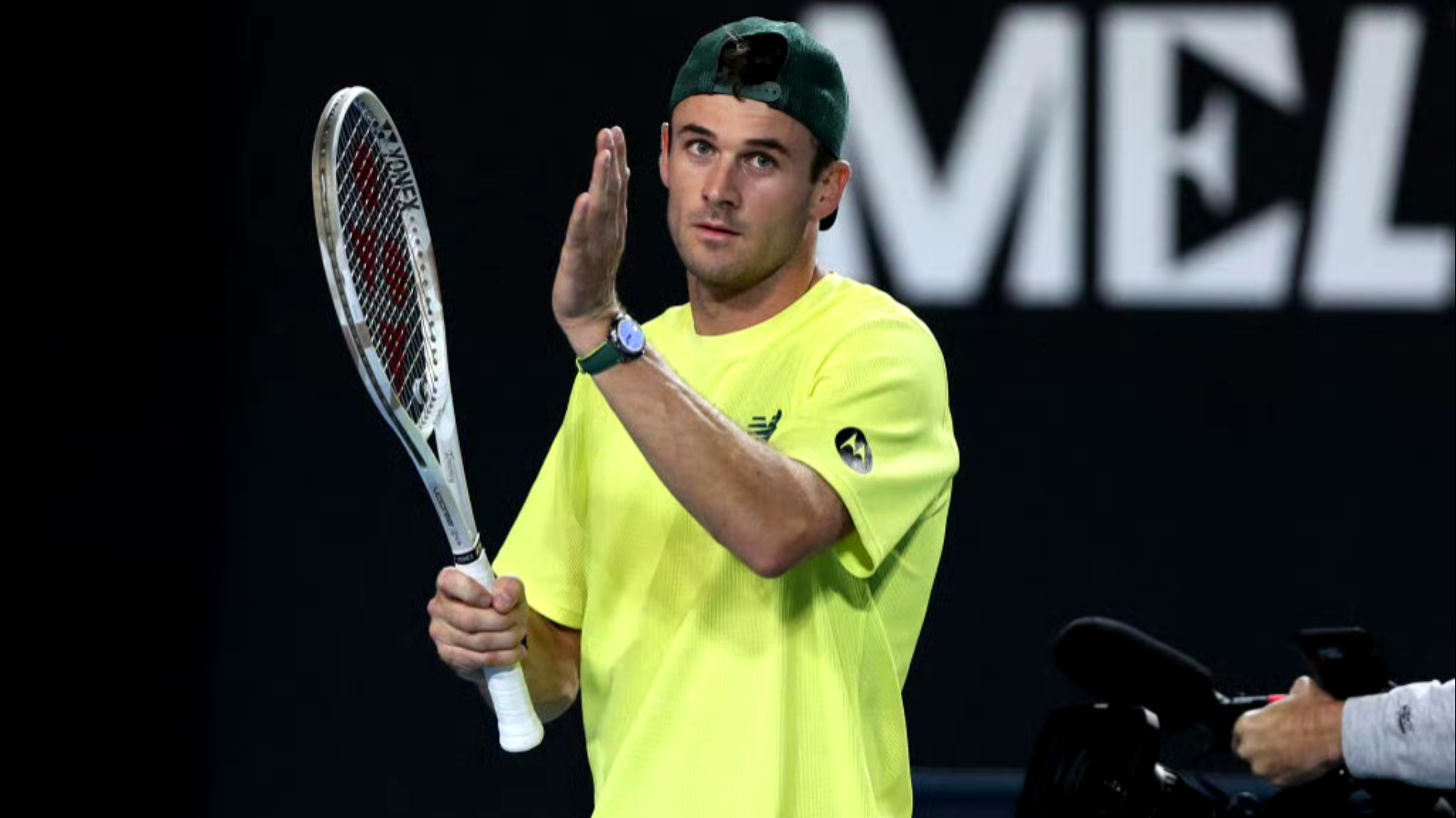 在場上展現 在場上展現